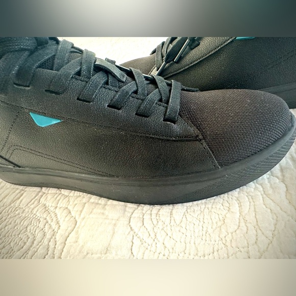 Men’s Soho Sneaker 1 - Narrow Fit (women's 7-7.5) - Picture 5 of 6